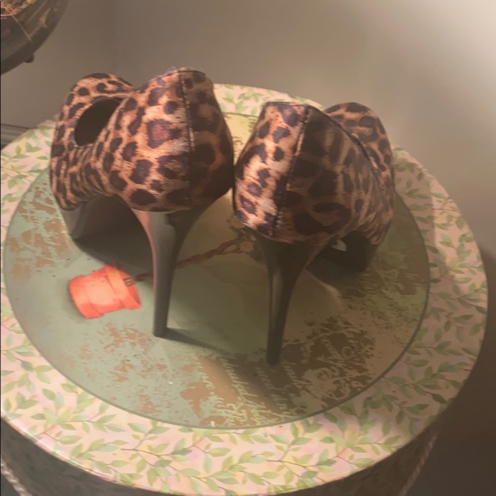 Leopard platform pumps - Picture 3 of 4